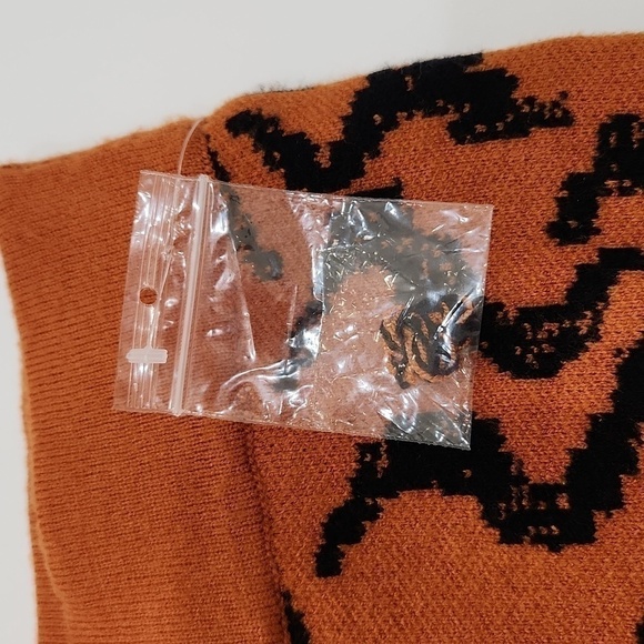 Anthropologie Wide Flared Tiger Print knit Pants Orange/Blk, US Women's XL NWOT - Picture 8 of 10